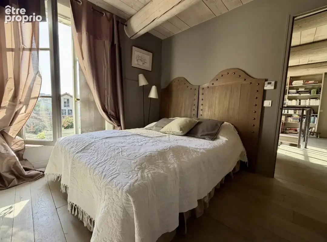 Maison bourgeoise du XVIIIe siècle rénovée avec jardin et bassin à Lambesc - photo 16