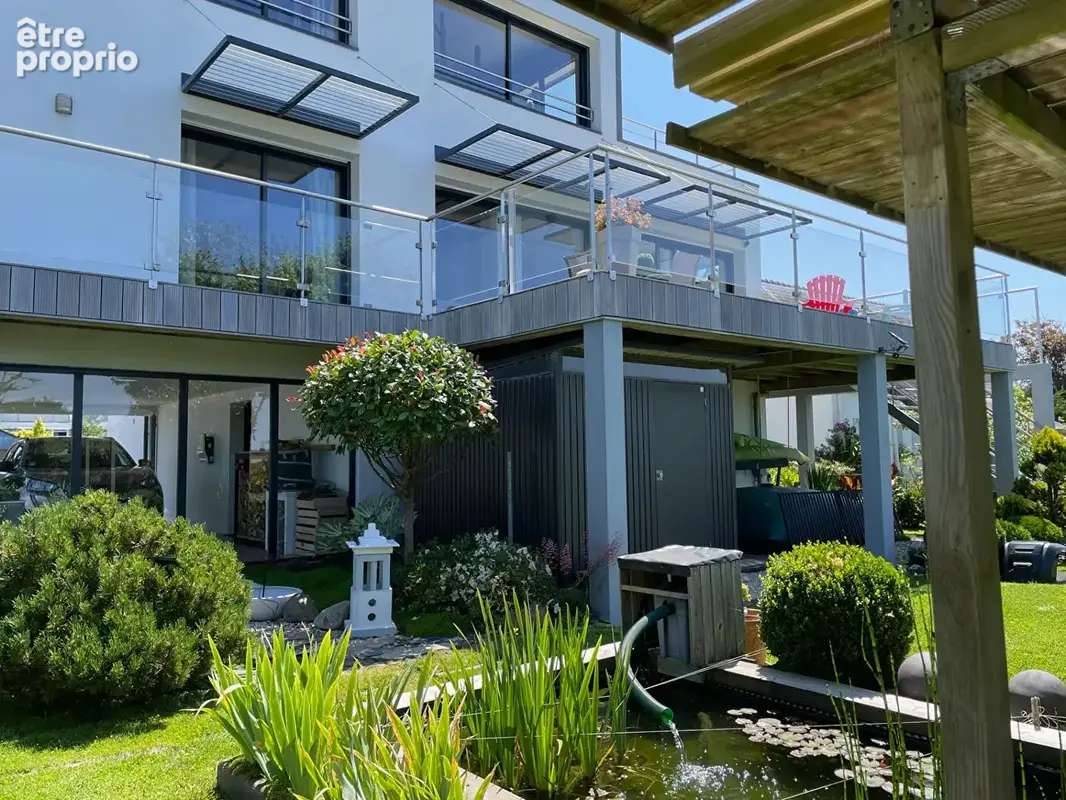 Ile-Tudy, une contemporaine d'exception de 210 m² avec une vue sur l'étang de Kermor, la plage à pied ! - photo 2