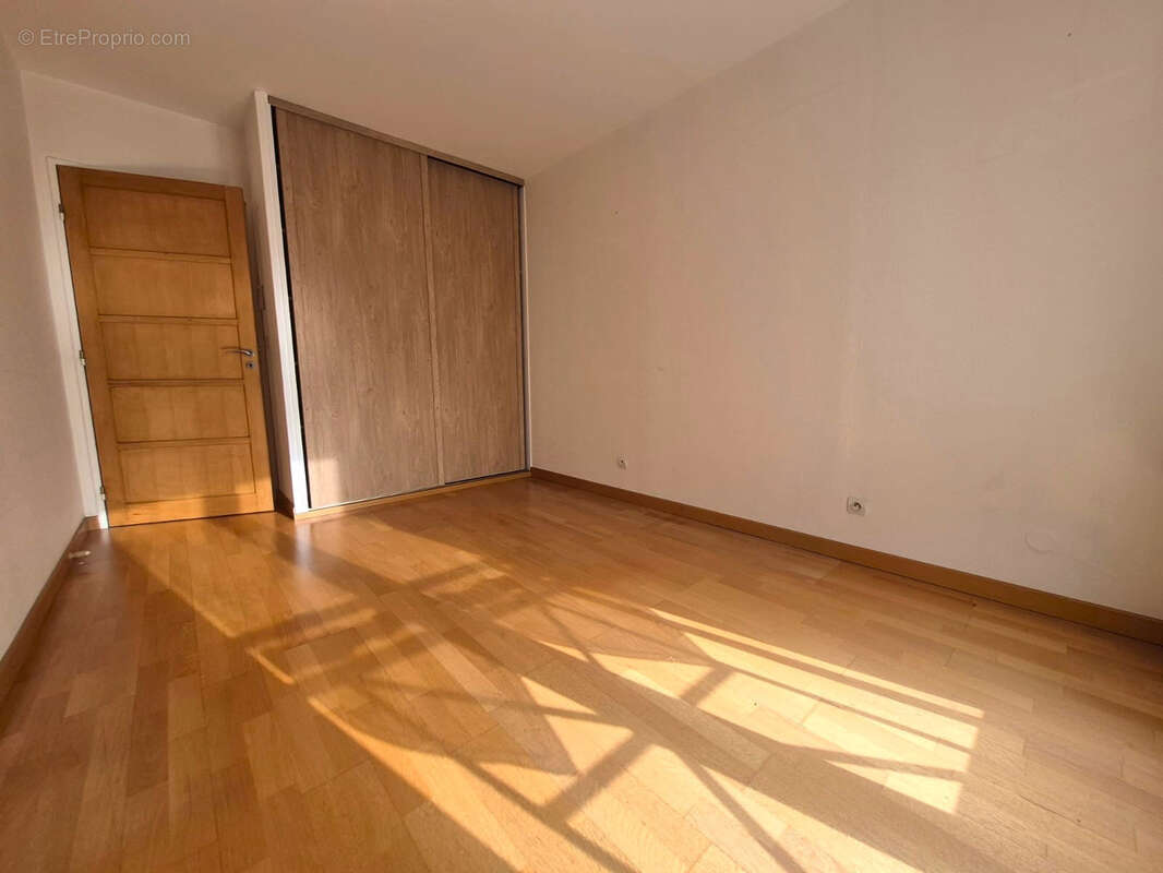 Appartement à THIAIS