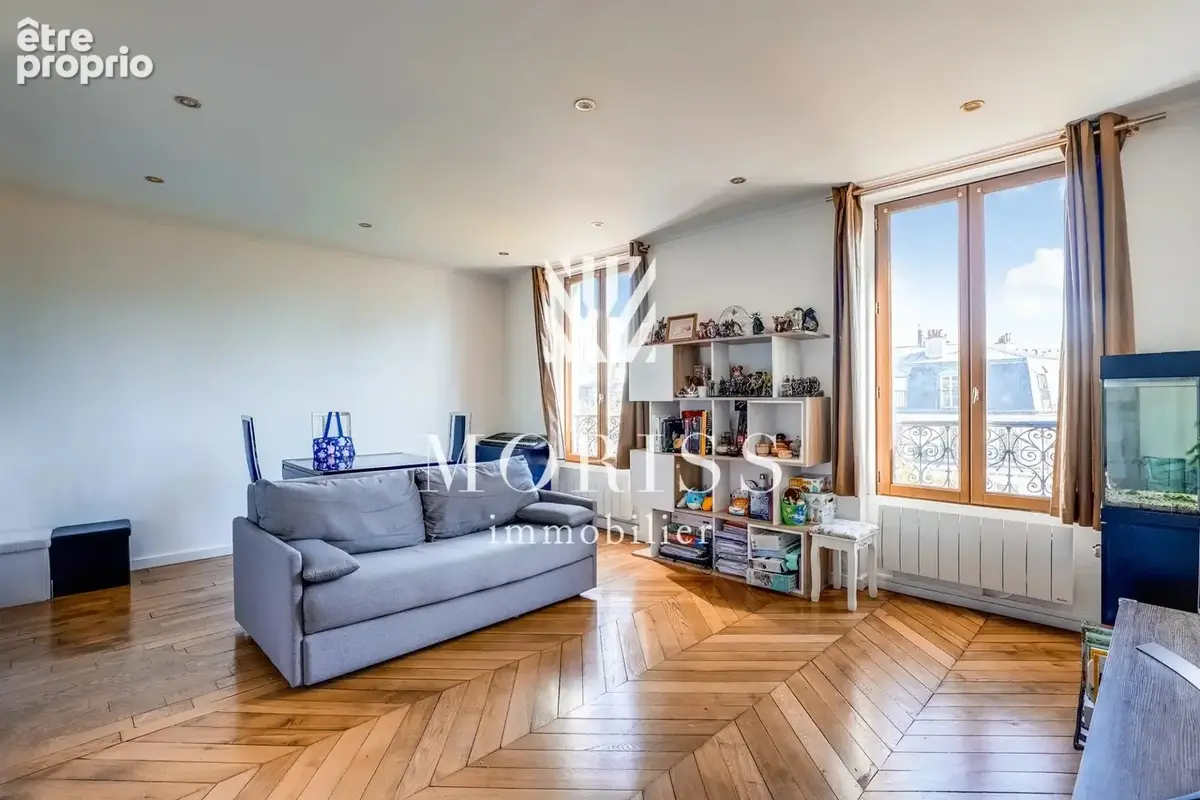 Appartement à PARIS-11E