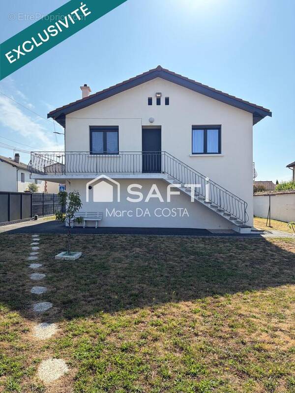 Photo 1 - Maison à SURY-LE-COMTAL