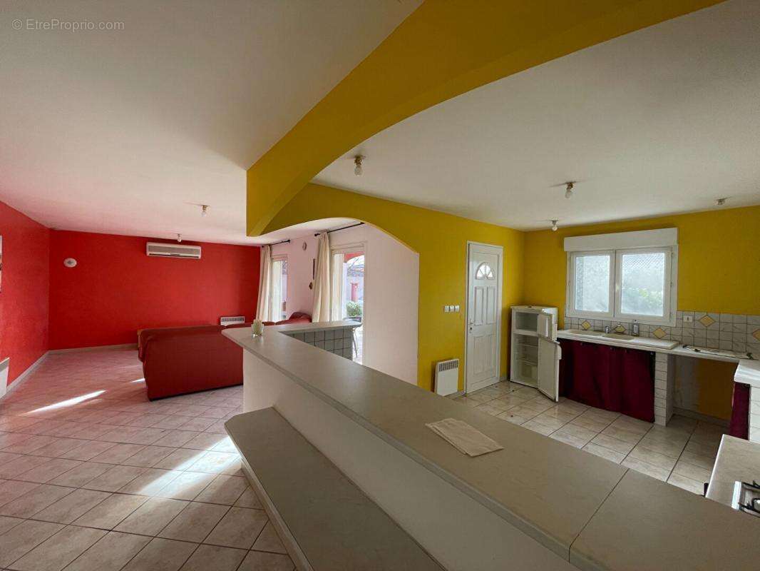 Maison à SAINT-CHRISTOL-LES-ALES