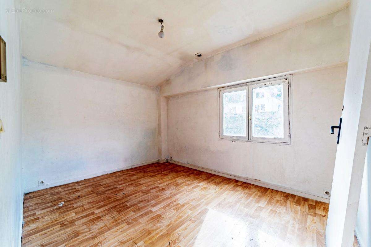 Appartement à VILLENEUVE-SAINT-GEORGES