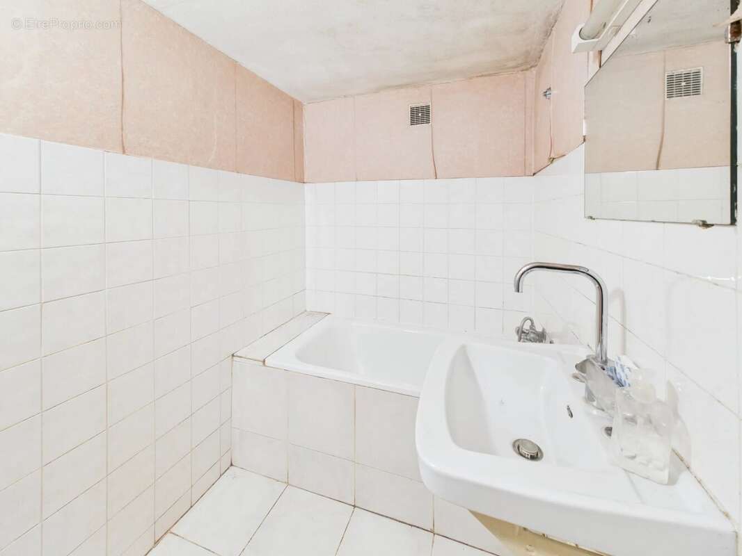 Maison à MONT-SAINT-JEAN