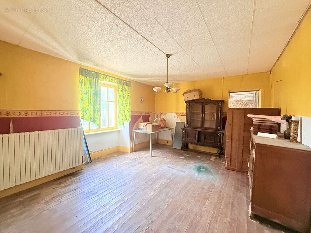 Maison à BAUME-LES-DAMES