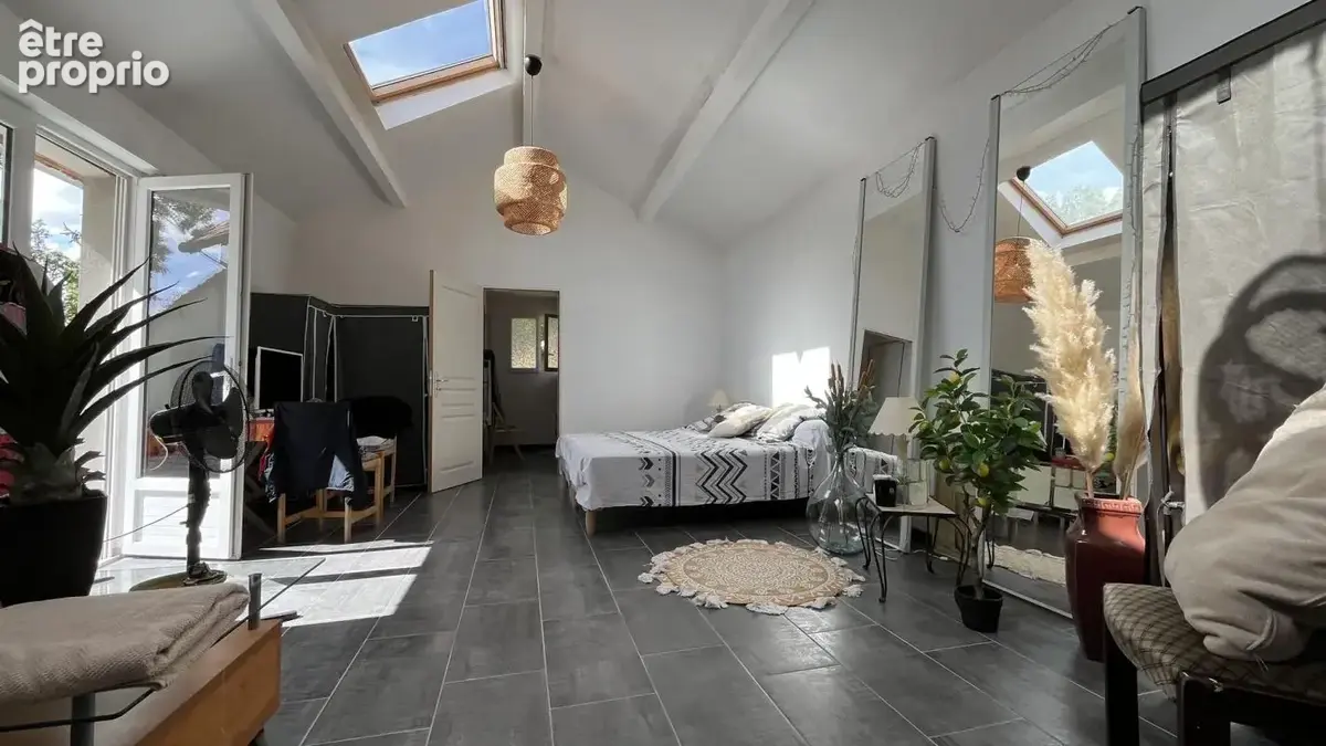 Maison de campagne sur 2 816 m² - photo 10
