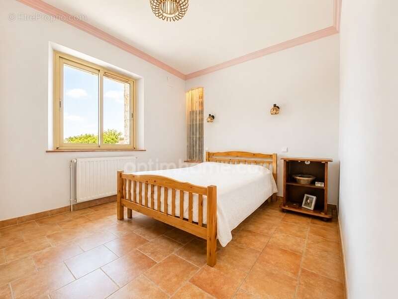 Maison de caractère 5 pièces avec piscine à DOUZAINS (47330) - photo 9