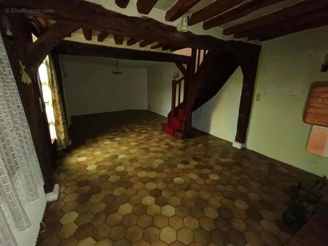 Maison à BEAUMONT-LE-ROGER