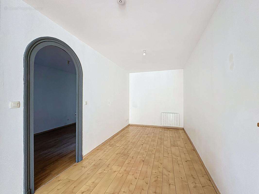Appartement à LOIRE-SUR-RHONE