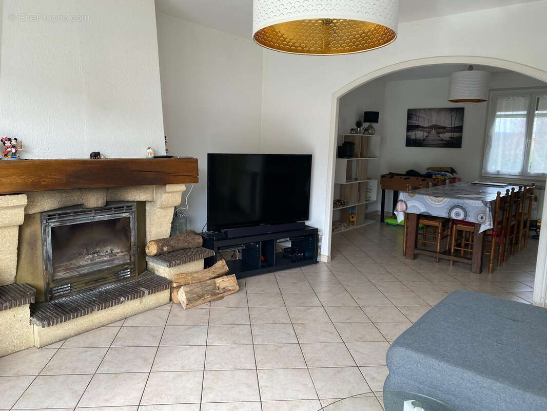 Maison à AIGUEFONDE