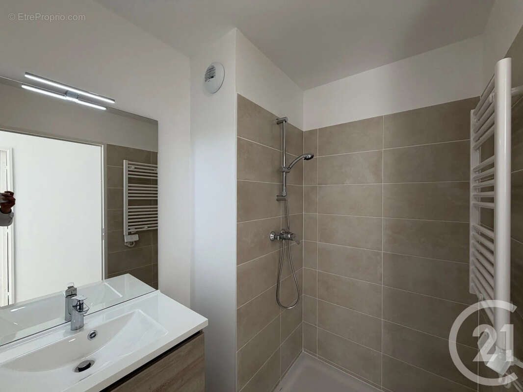 Appartement à OPIO