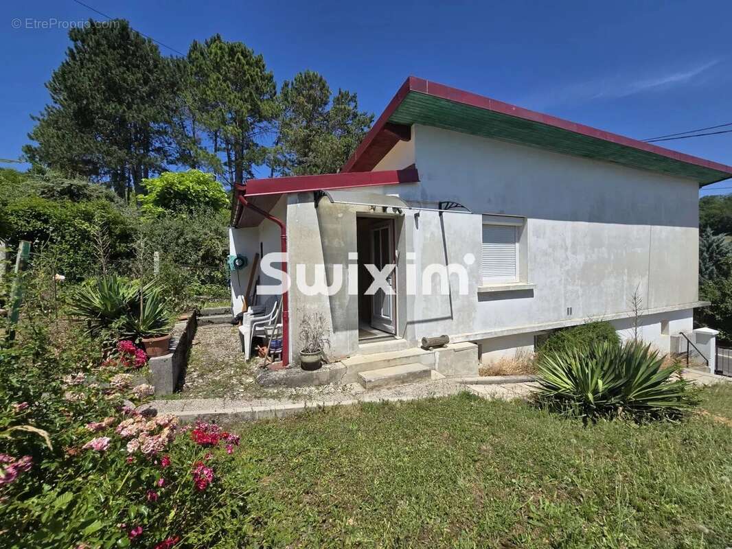 Maison à LONS-LE-SAUNIER