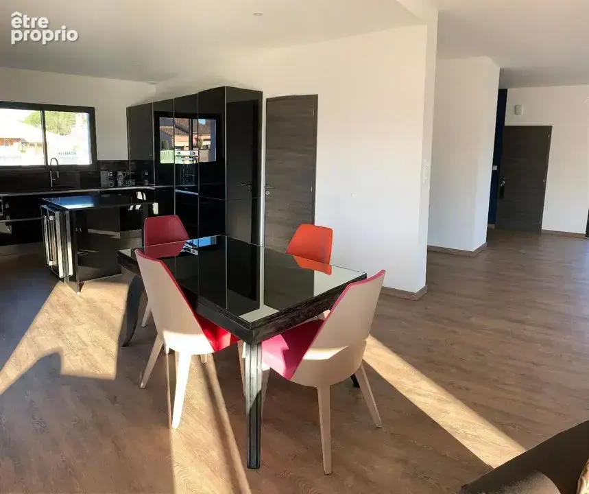 Belle villa sur un généreux terrain piscinable - photo 6
