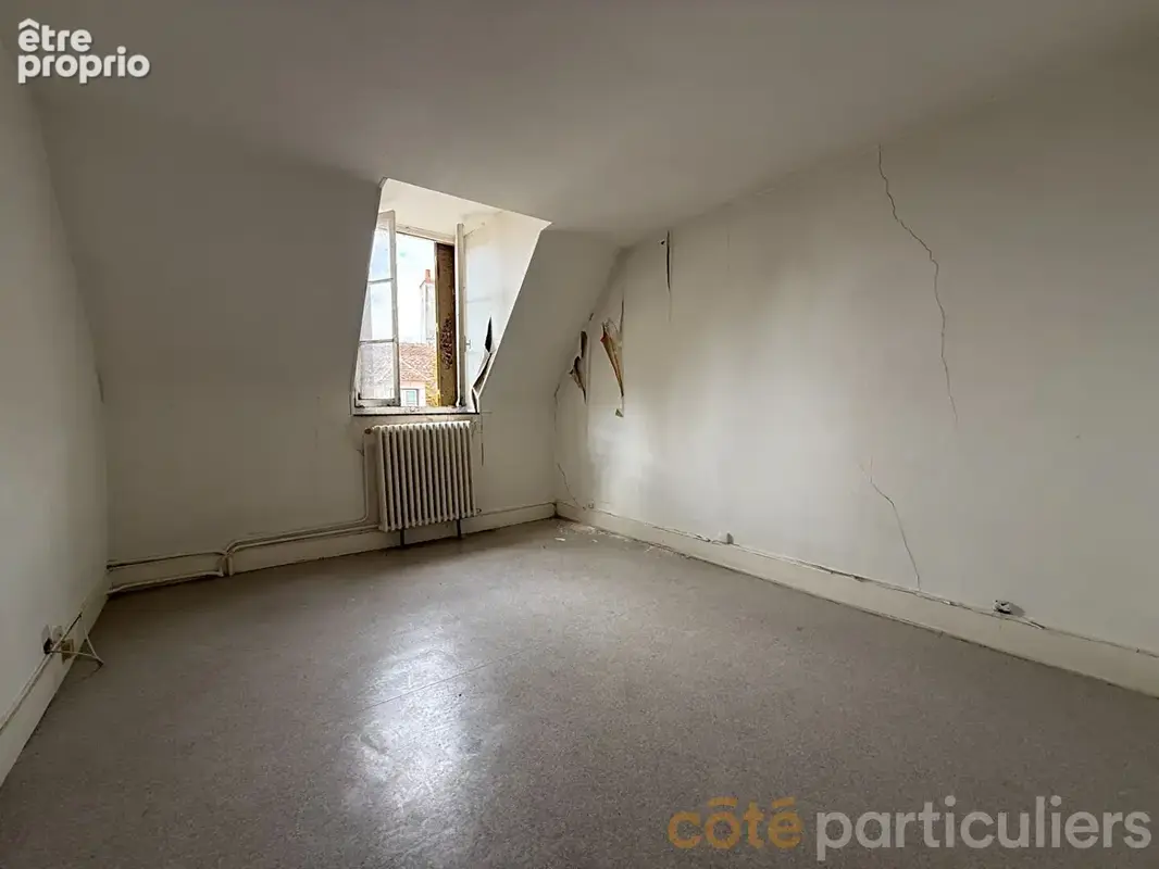 Immeuble avec local commercial et appartement duplex - photo 9