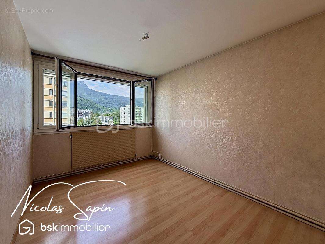 Appartement à ECHIROLLES