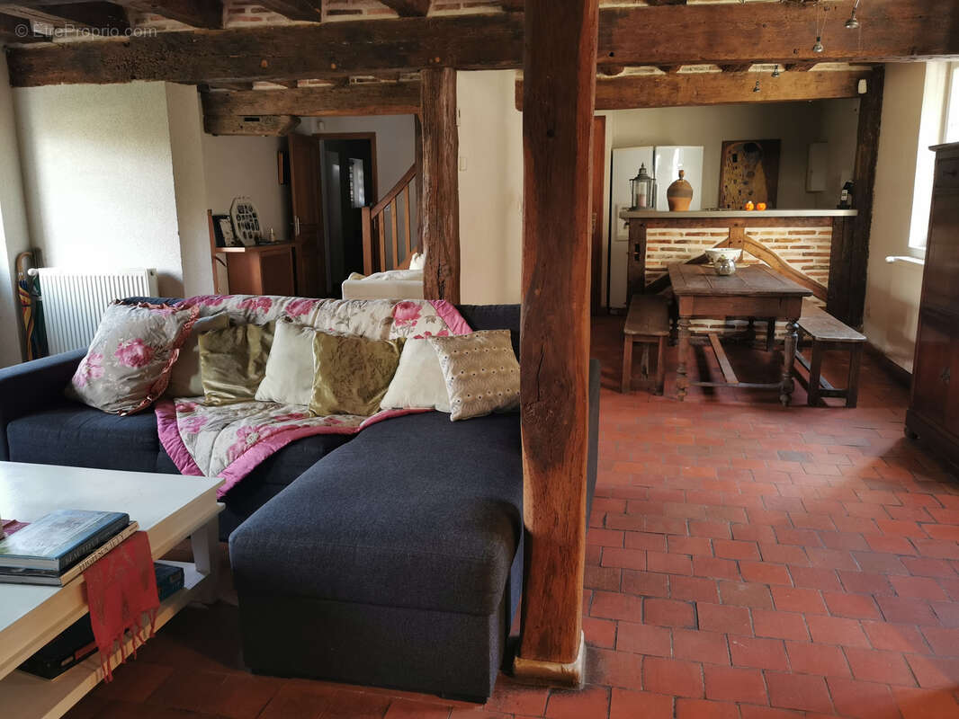 Maison à MILLANCAY