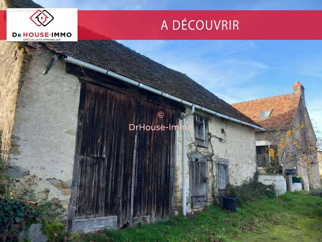 Maison à LA TRIMOUILLE