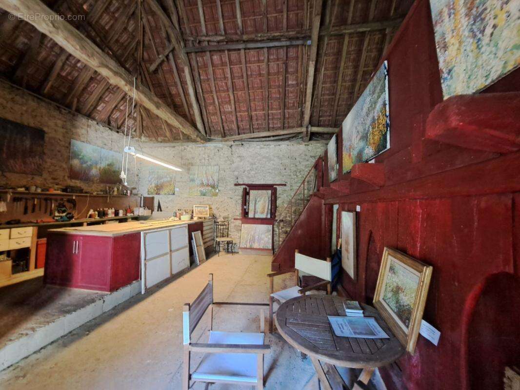 Maison à ARNAC-POMPADOUR