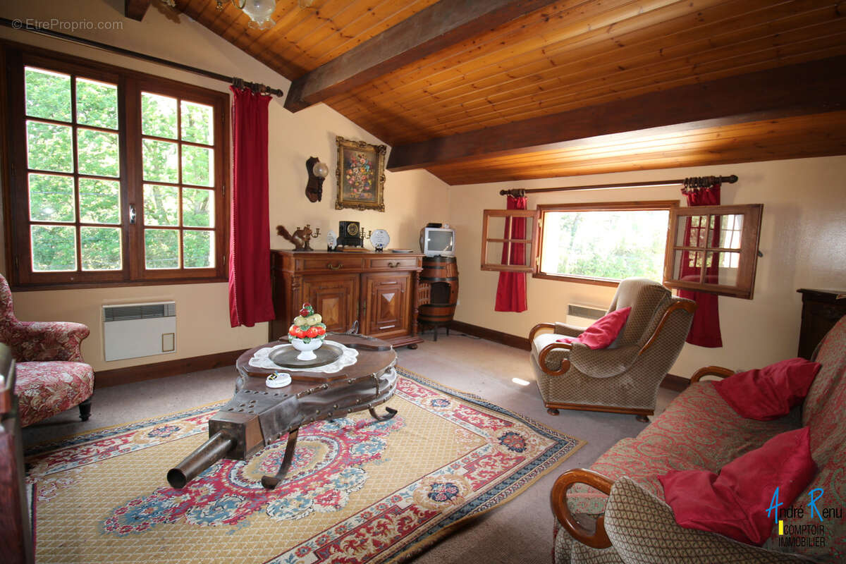 Maison à SAINT-GEORGES-DE-DIDONNE