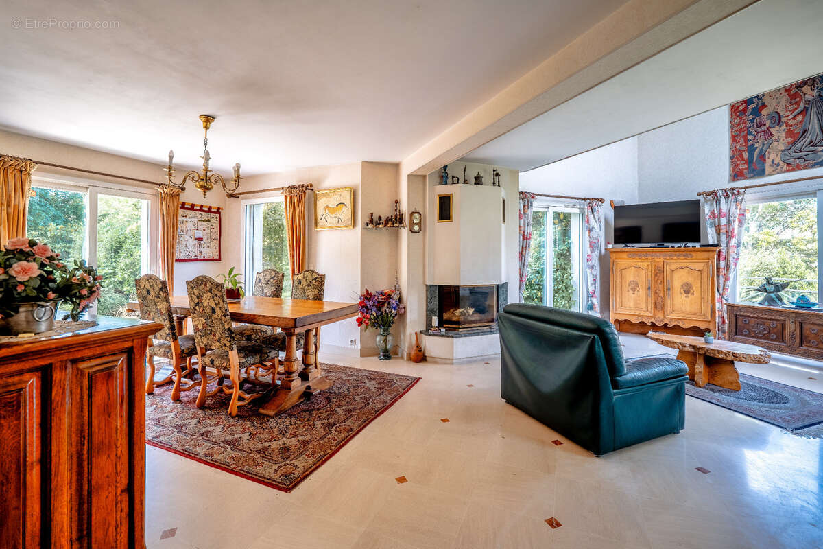Maison d'architecte lumineuse avec dépendance - photo 10