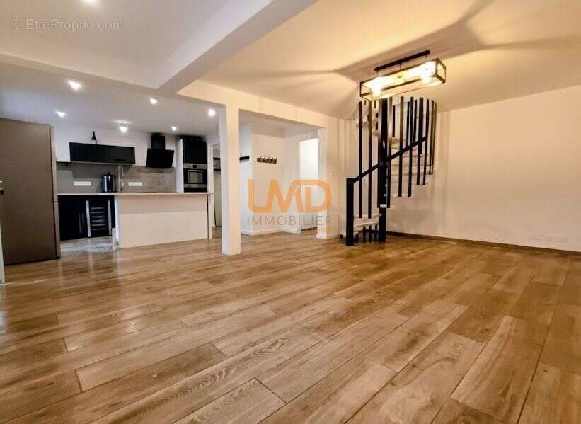 Maison de village rénovée, clé en main, localisation idéale - photo 2