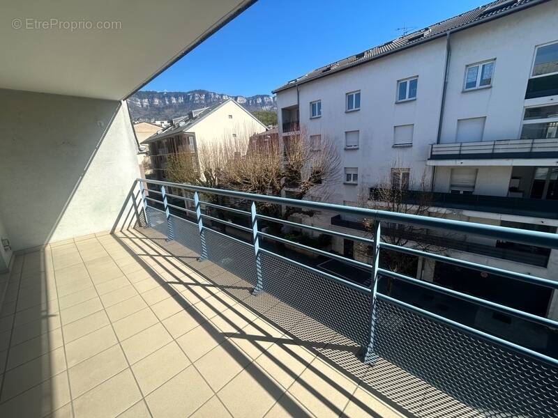 Appartement à AIX-LES-BAINS