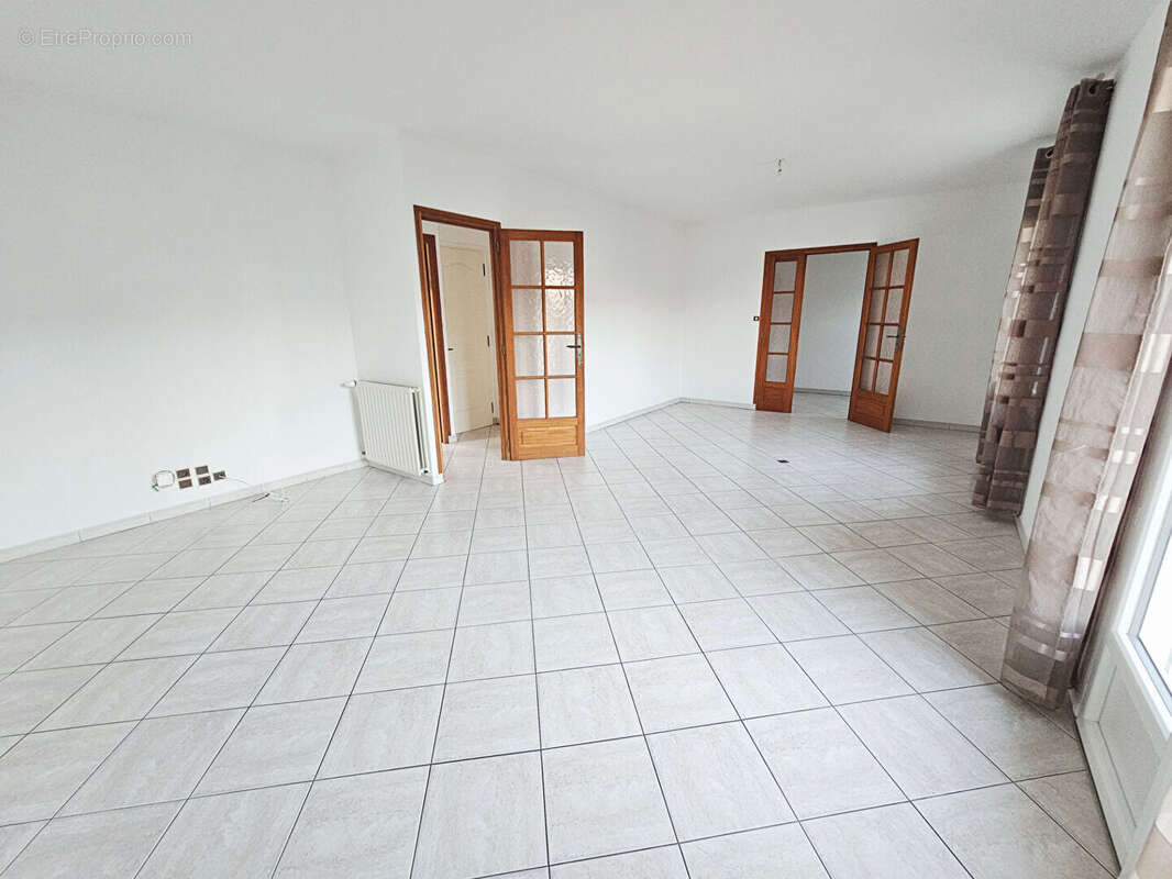 Maison à CHATEAU-GONTIER