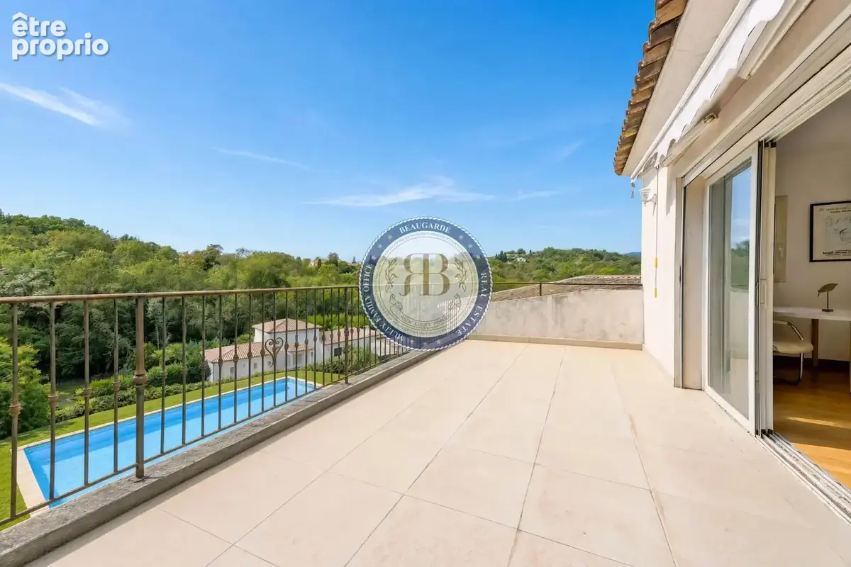 Aux portes de Valbonne – Villa néo-provençale de 192 m²– Panorama d'exception – Terrain de 4 928 m². - photo 5