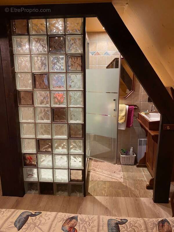 Maison à BONNEVILLE-LA-LOUVET