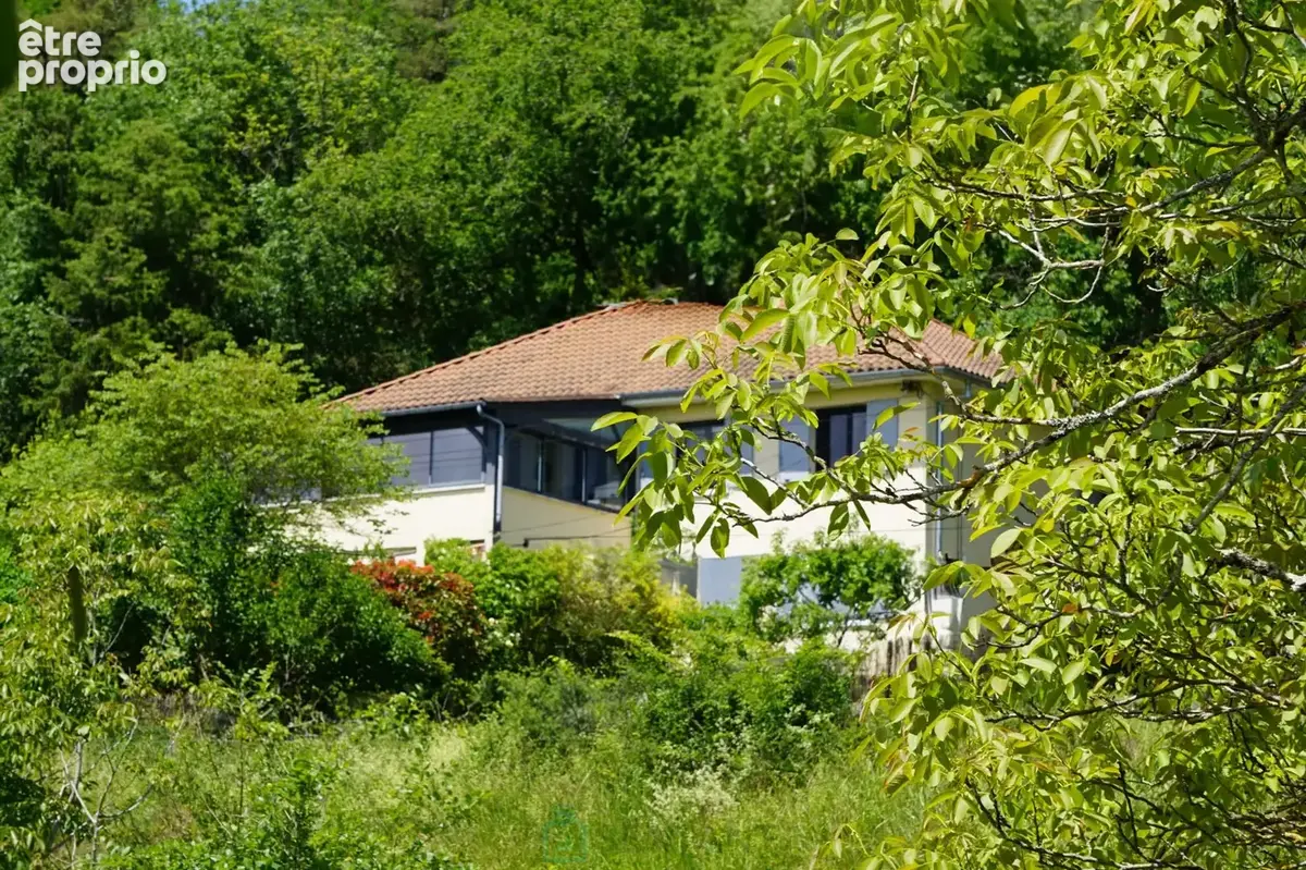 Elégante villa nichée sur les hauteurs du village de Brantôme. - photo 24