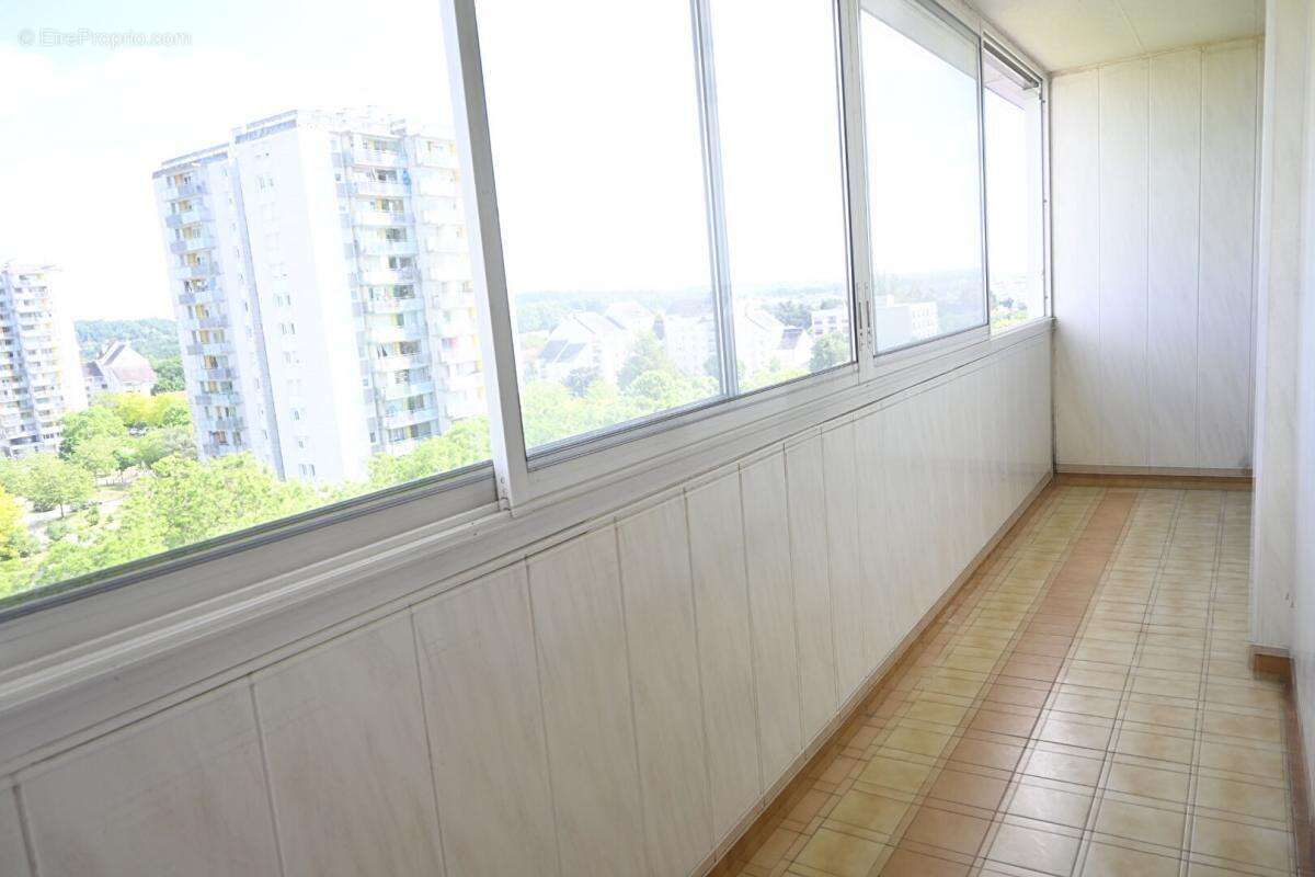Appartement à SAINT-PIERRE-DES-CORPS