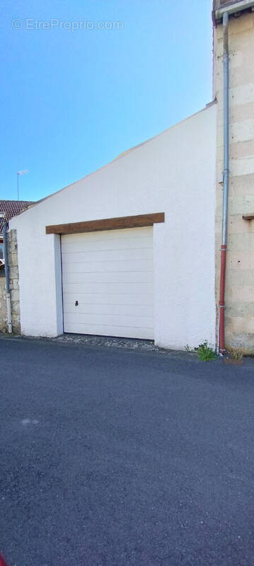 Parking à PREUILLY-SUR-CLAISE