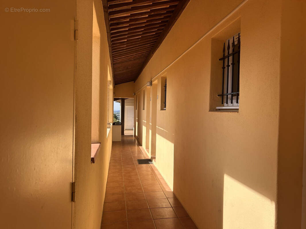 Appartement à MALLEMORT