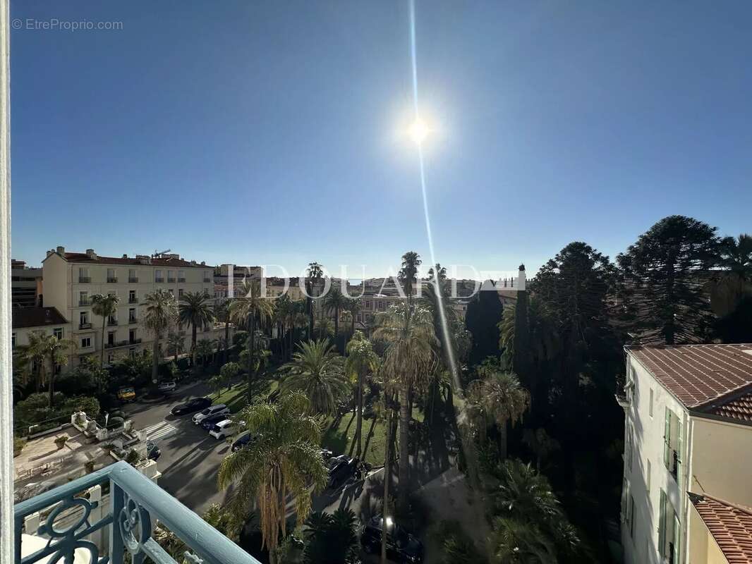 Appartement à MENTON
