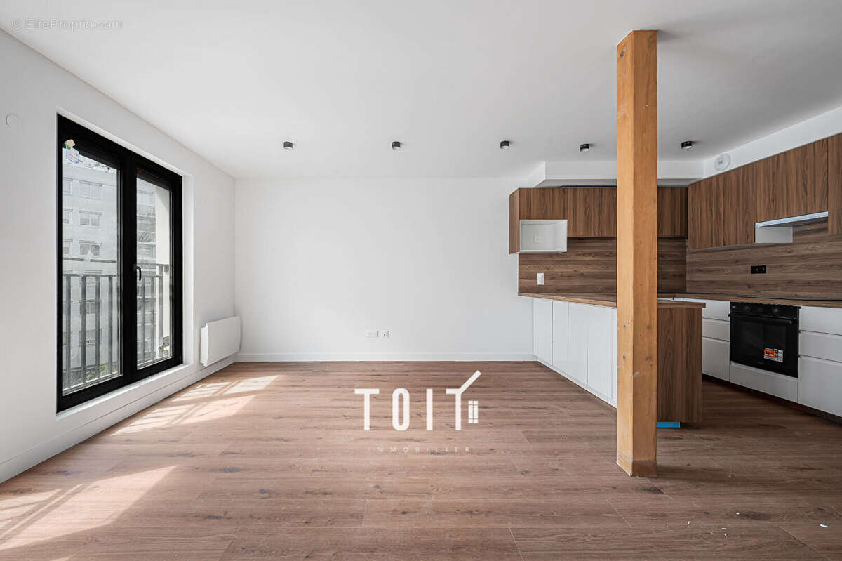 Appartement à PARIS-12E