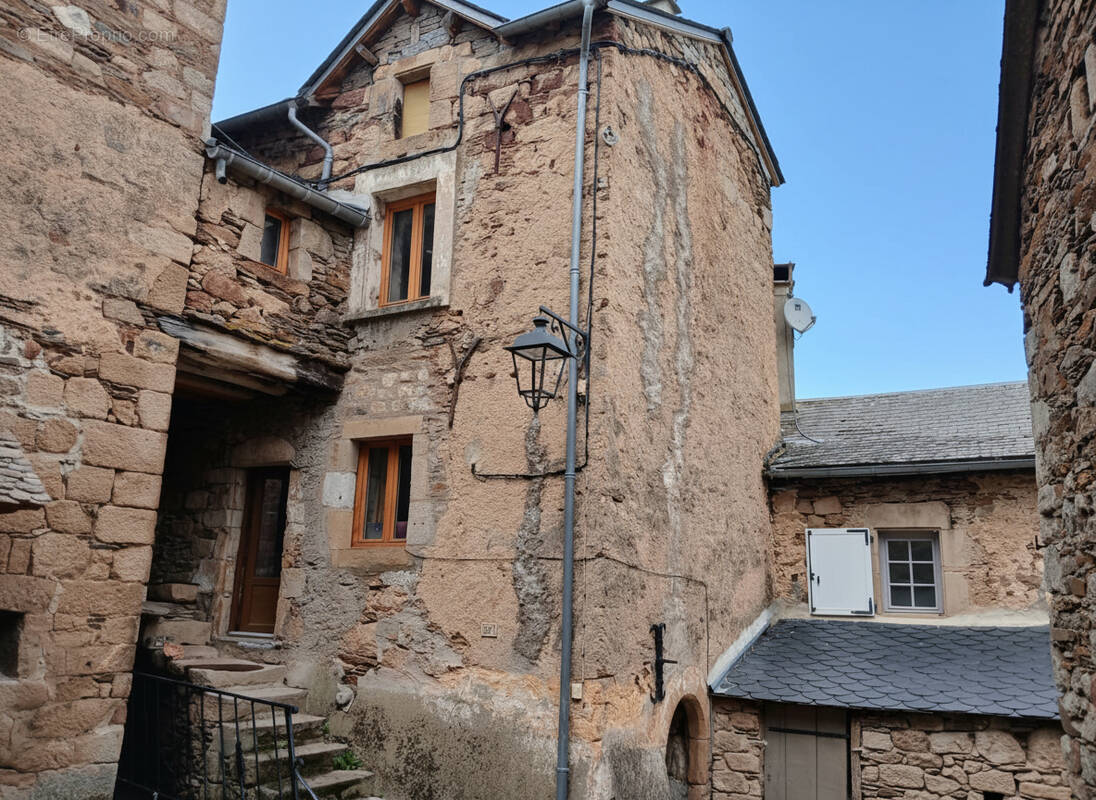 Maison à CASTELNAU-PEGAYROLS