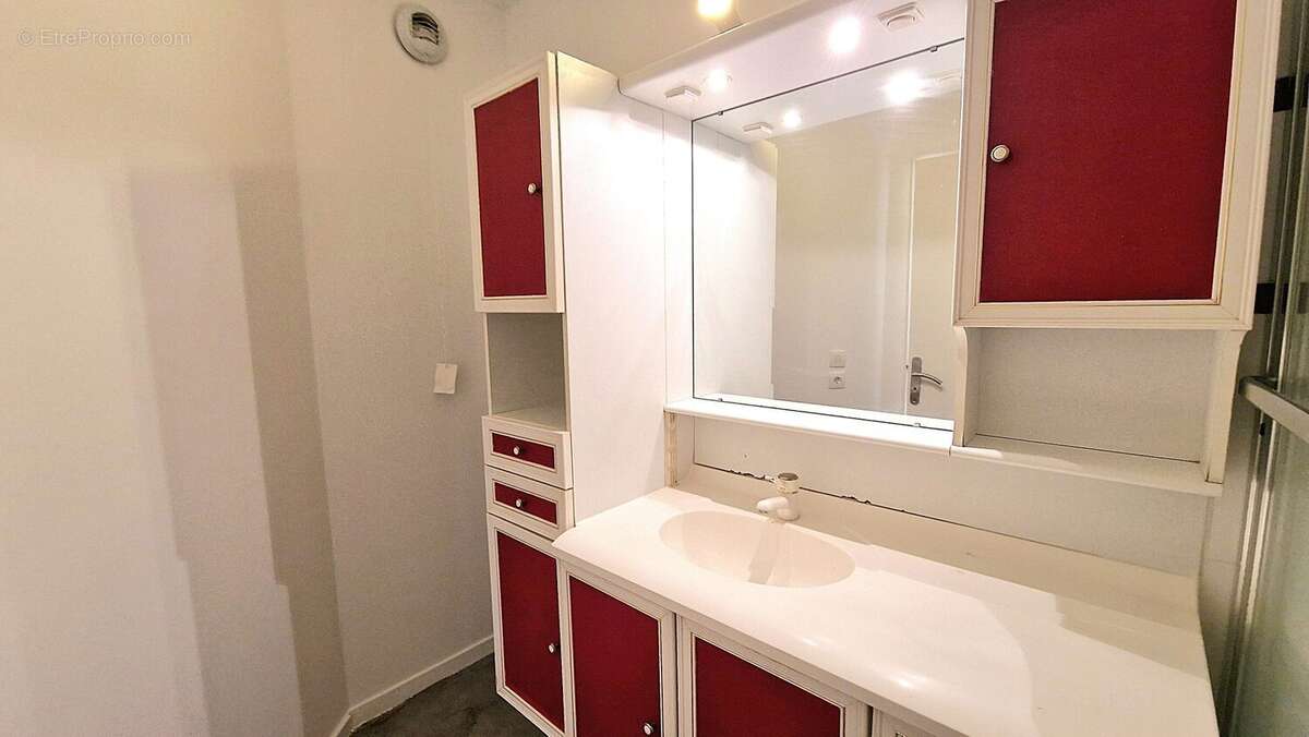 Appartement à ELANCOURT
