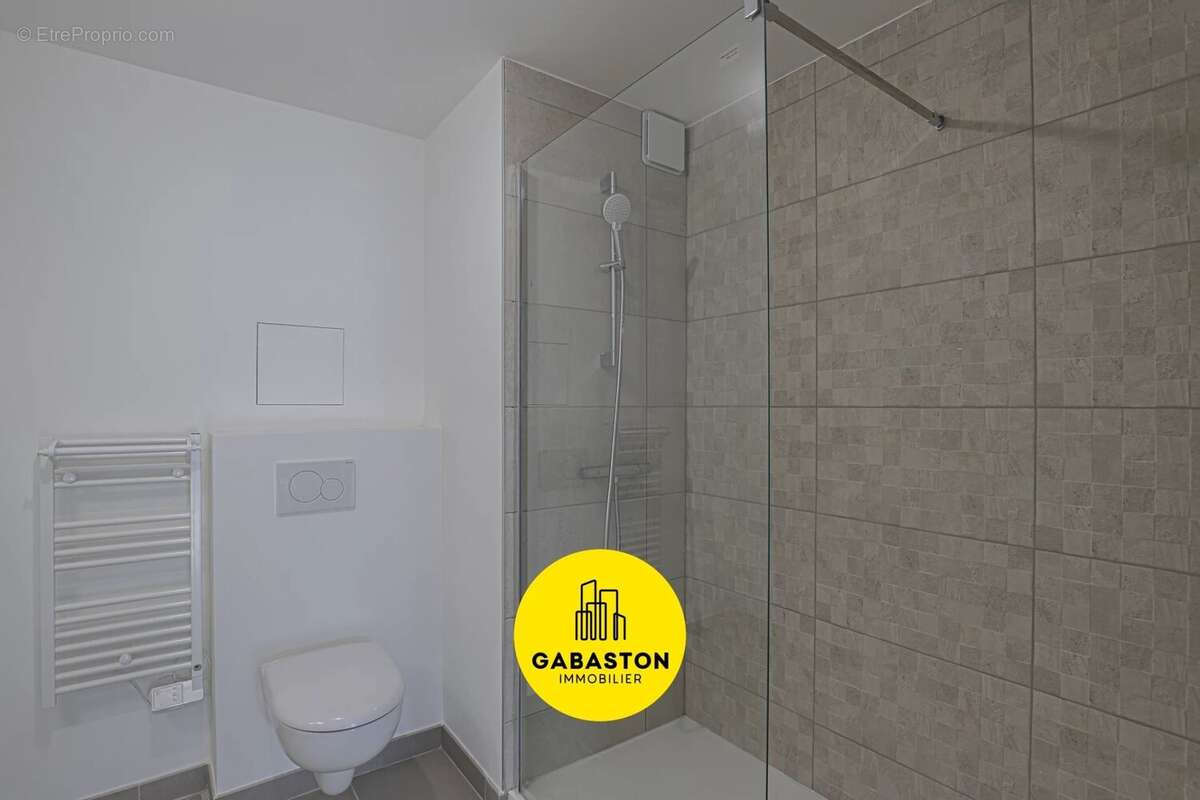 Appartement à MARSEILLE-9E