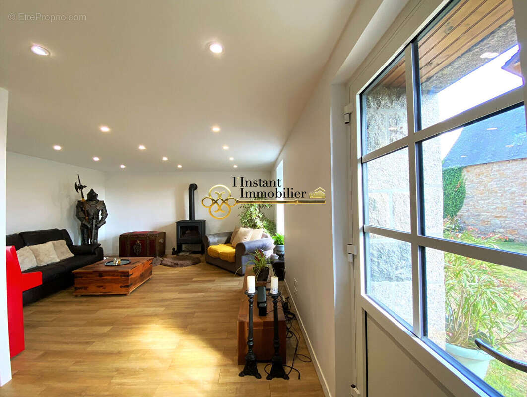 Maison Pluzunet 7 pièce(s) 160 m2 - photo 5