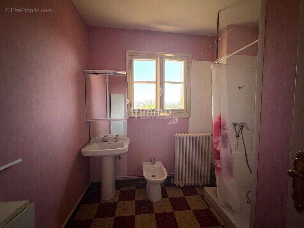 Maison à VILLENAVE-D'ORNON