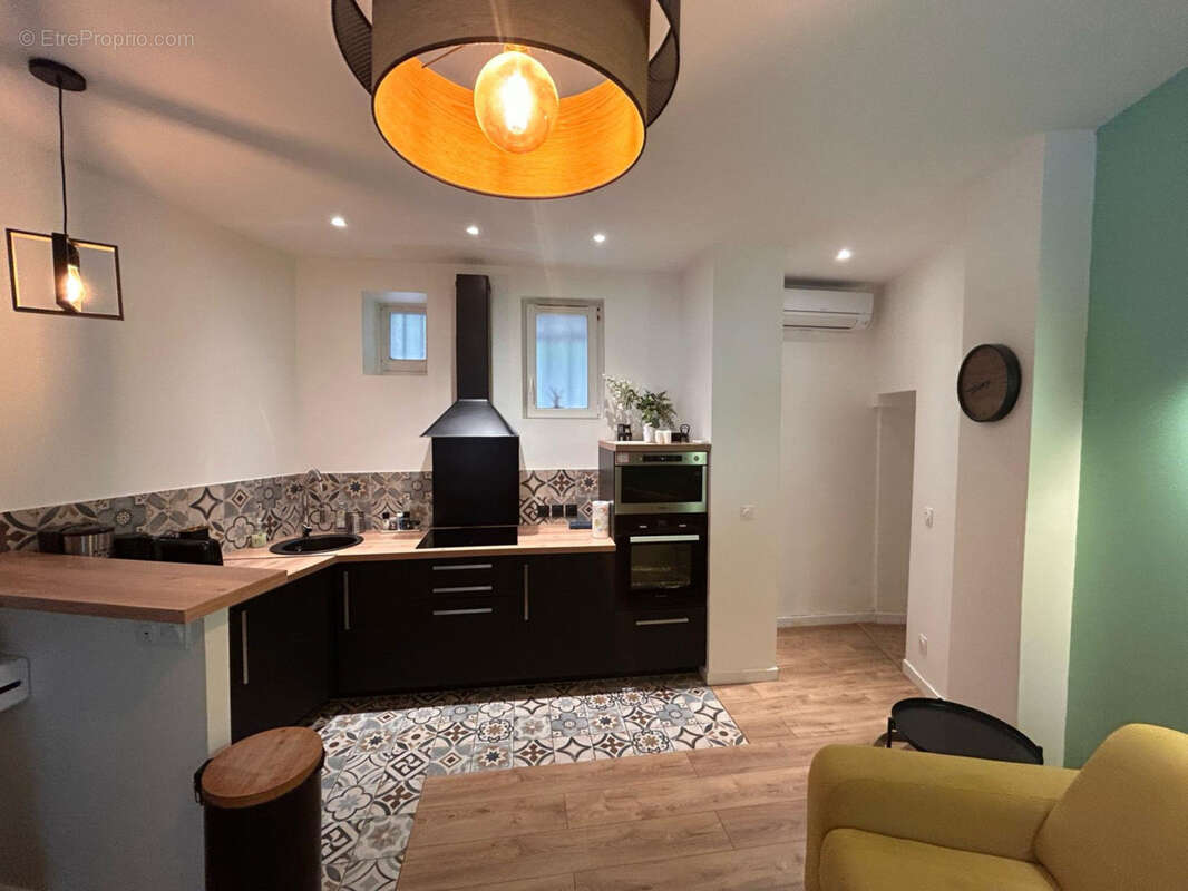 Appartement à HYERES