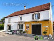 Appartement à ASNANS-BEAUVOISIN
