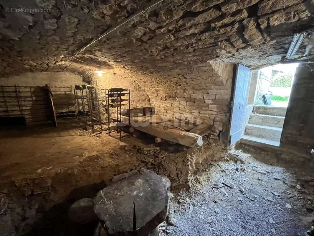 Appartement à AVALLON