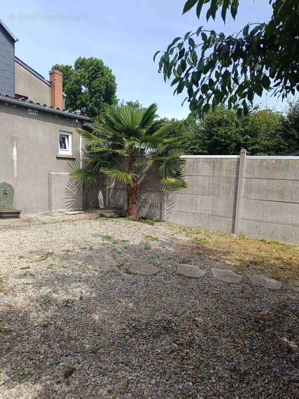 Maison avec jardin en impasse - photo 21