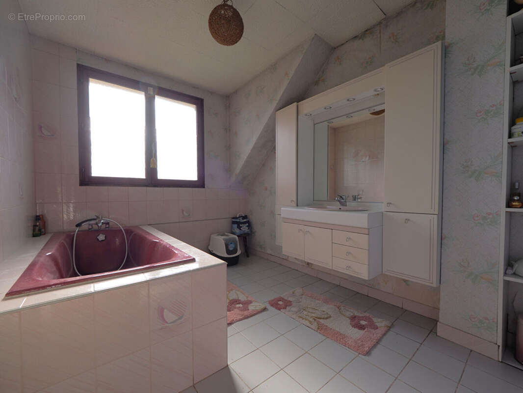 Maison à NOISY-LE-SEC