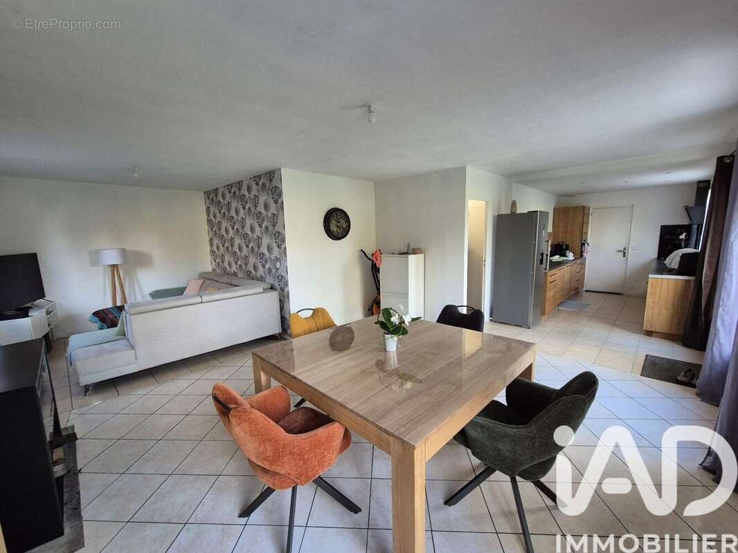 Photo 2 - Maison à PLEUGUENEUC