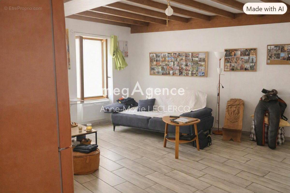 Appartement à ANSE