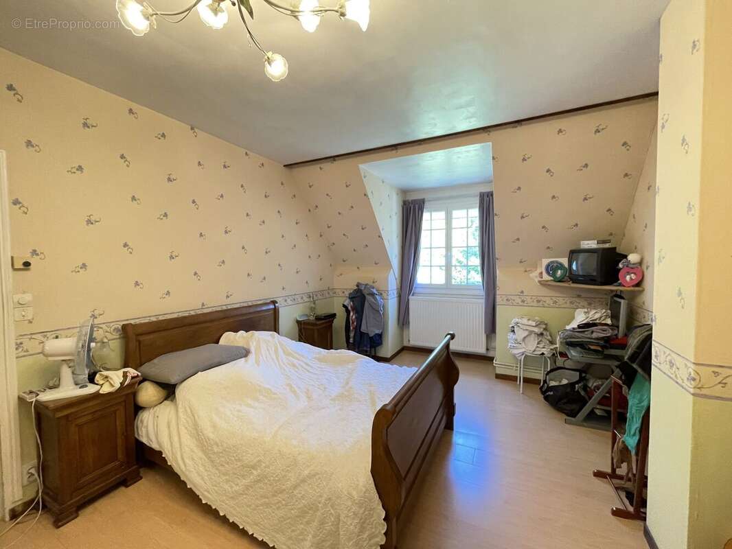 Maison à CHOISY-AU-BAC