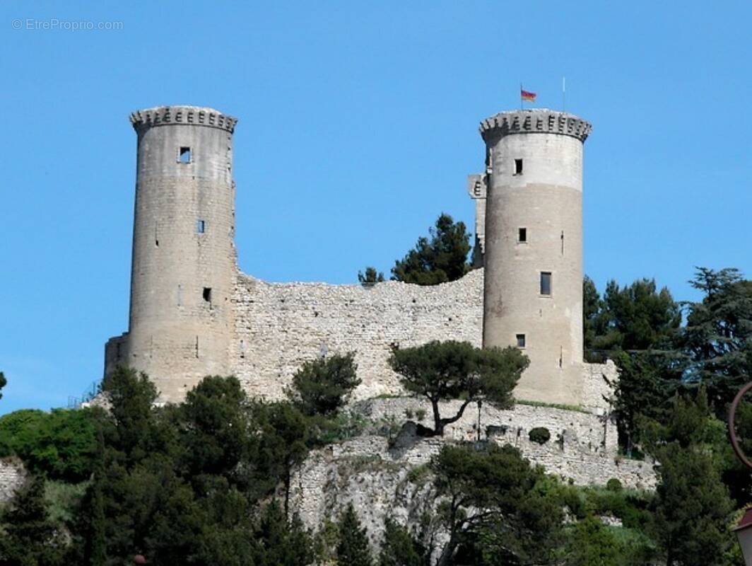 Appartement à CHATEAURENARD