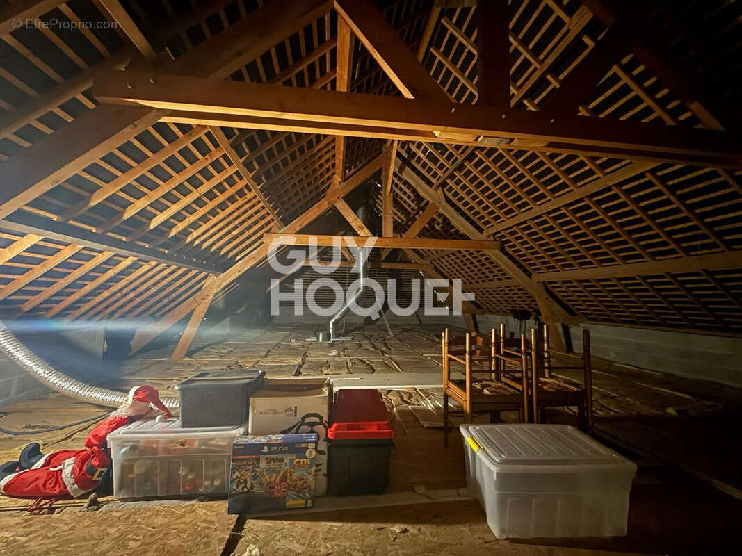 Maison à MINIAC-MORVAN